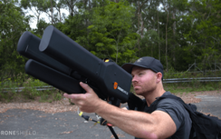 DroneGun “bắn hạ” máy bay không người lái